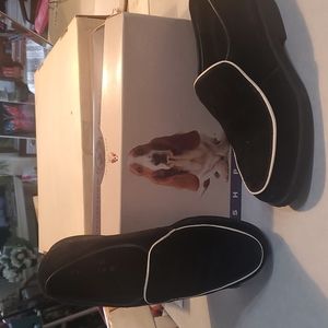 Hush Puppy loafers black with white trim